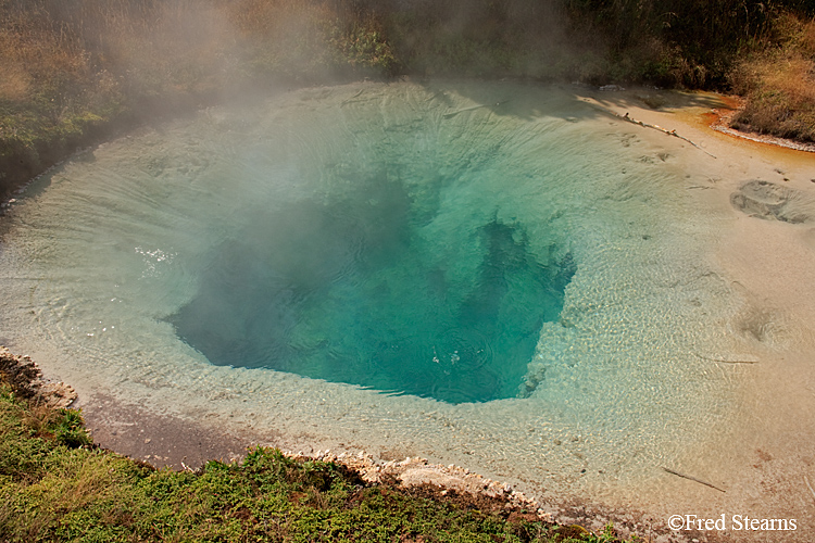 Yellowstone NP West Thumb Geyser Basin