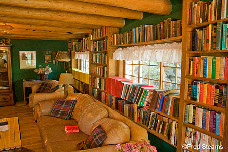 Bald Pate Inn Library