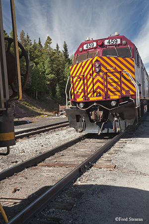 Rio Grande Scenic Railroad Coupling Engine 459 Fir Station 