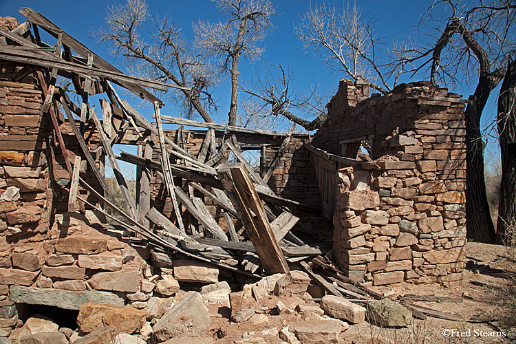 Abandoned Farm House Hanksville Utah