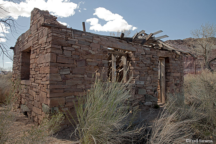 Abandoned Farm House Hanksville Utah