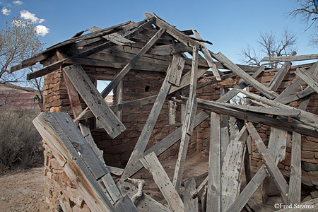 Abandoned Farm House Hanksville Utah